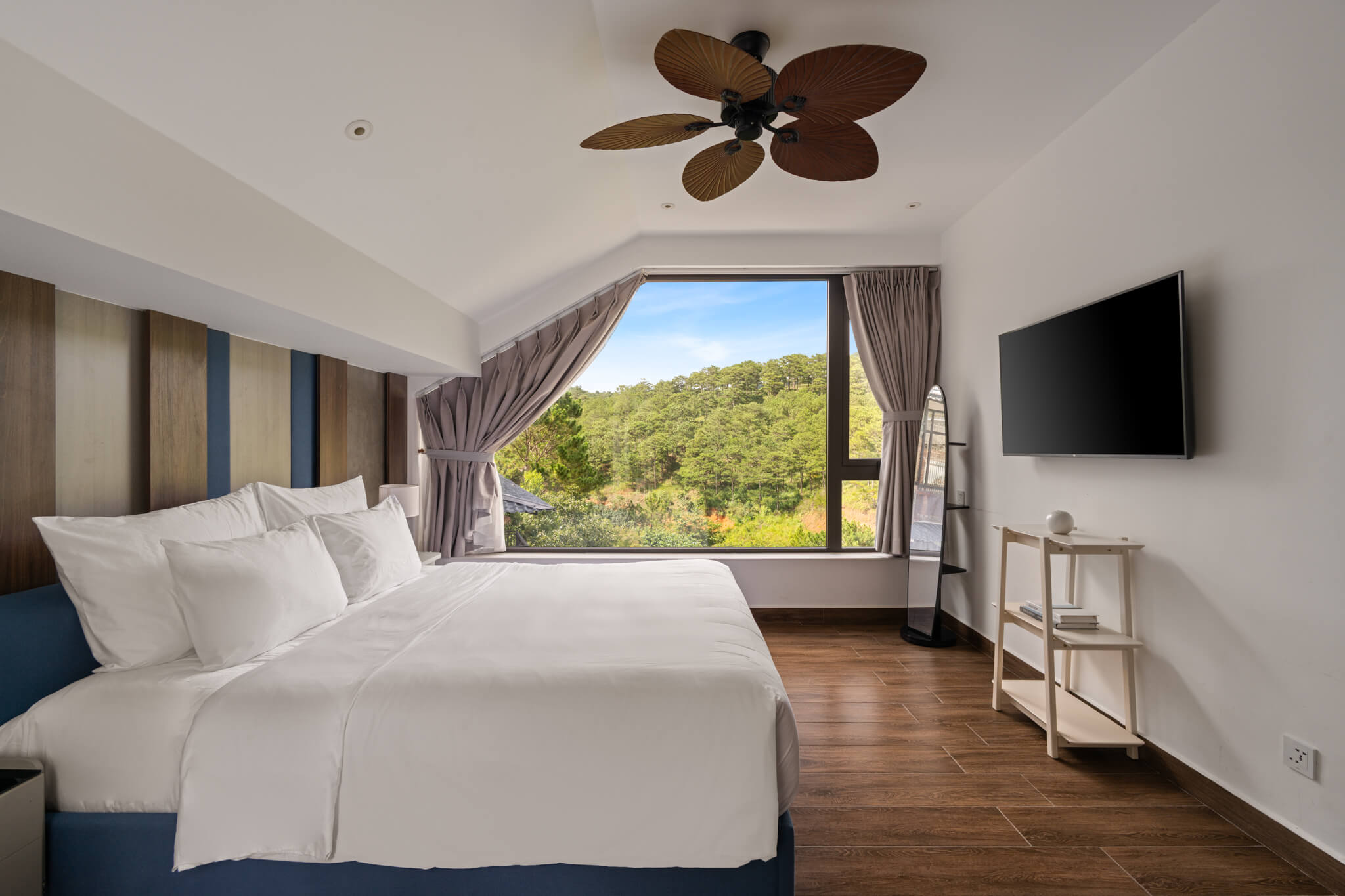 Serene Room